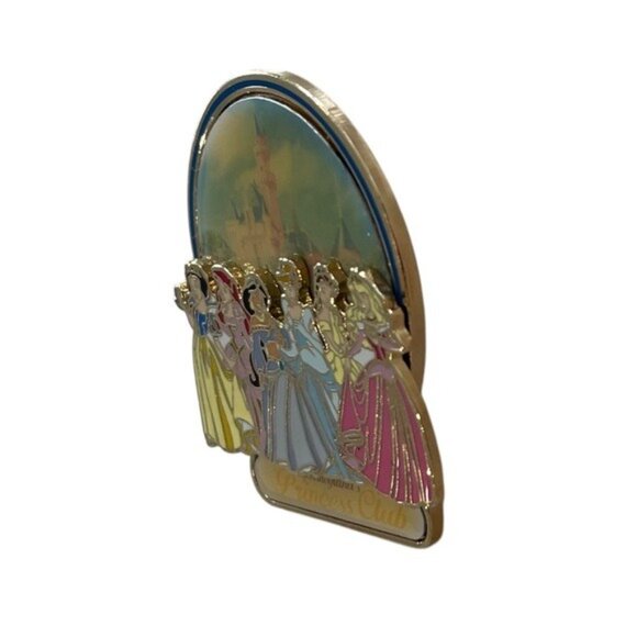 Disney Pin Disneyland's Princess Club Enamel Pin Castle Background 2003 EUC - Picture 3 of 7